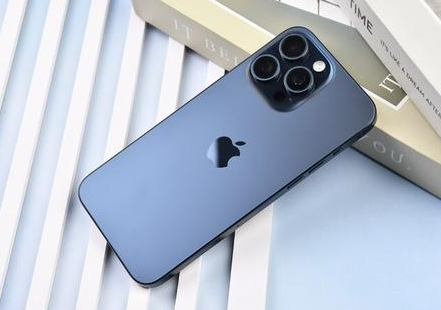 静乐苹果维修点分享iPhone 15 Pro Max屏幕更换全新实操风险 